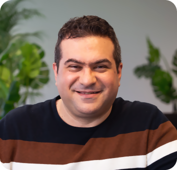 Nariman Heydari Digital Marketing Specialist